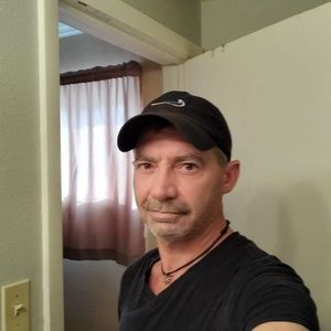 Meet your Posher, Thomas